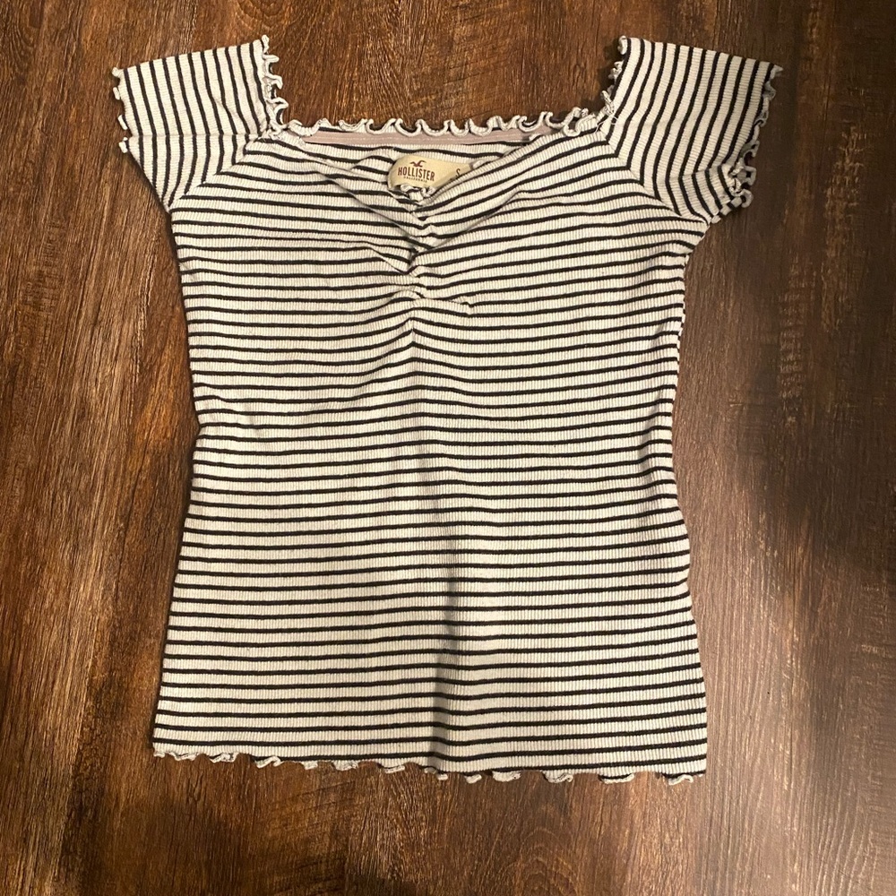 Hollister Black and White Striped Short Sleeve Top